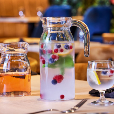 Broc avec couvercle 1L Spring