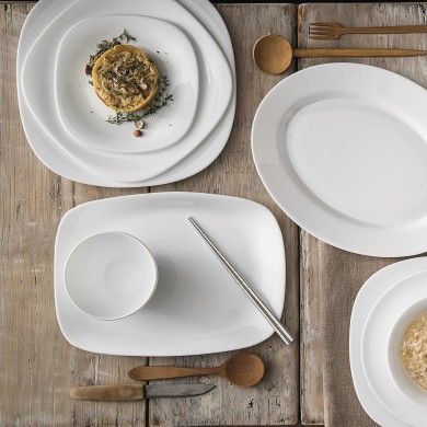 Plat rectangulaire 33x24cm Parma