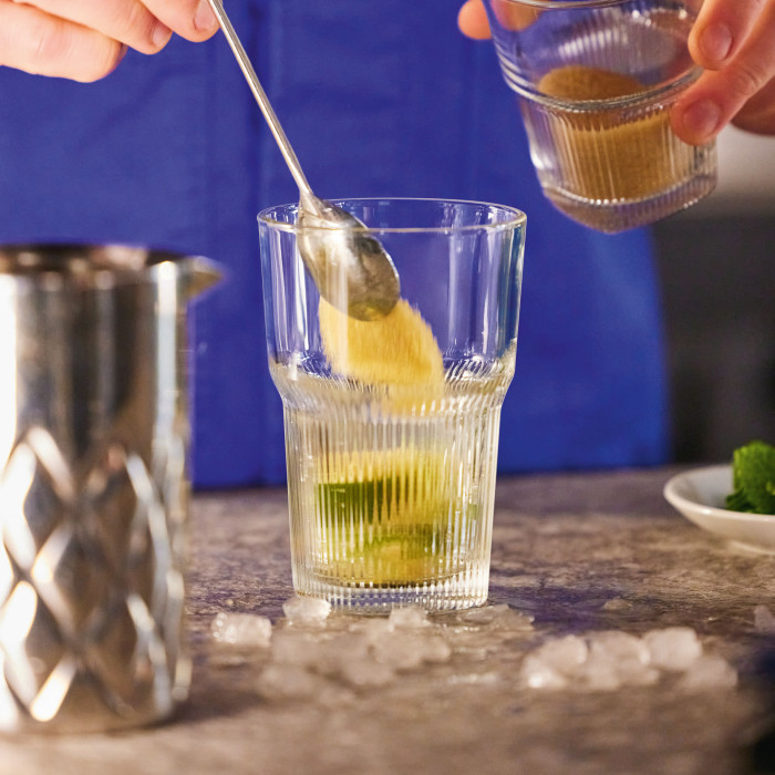 Verre forme haute 35cl Starline